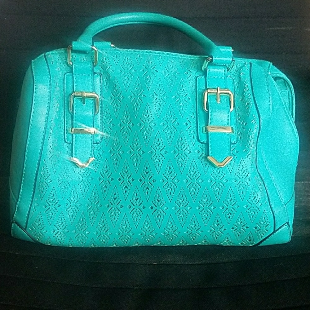 Medium size purse